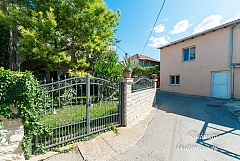 Dragan: 2 apartments