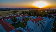 Unusual hotel : sleep in a caravansary