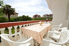 Apartment 4+1 pers. left