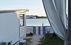 Mate 1 : 4 mobilhomes