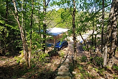 2 Cabanes dans les bois