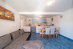 Appartement pour 4 +1 pers. au rdc