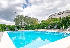 Slavica : villa avec piscine