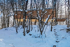 2 Cabanes dans les bois 