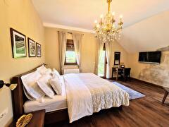 4 chambres + 1 appart