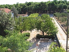 Zdravko: 3 apartments