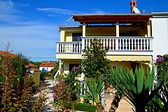 Zdenka : 1 apartment