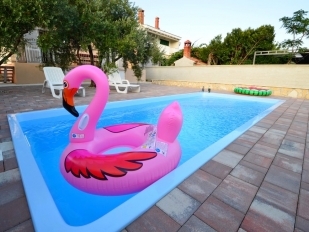 location Tina :  villa piscine