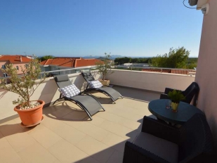 location Penthouse : 1 appartement