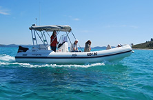 Locations de bateaux à Pakostane